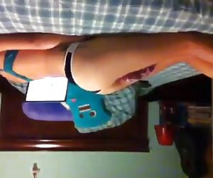 Два великолепных сучка в белых чулках и секс порно видео бесплатно трусиках ласкают